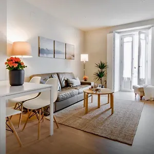 Diseno Y Confort Junto A La Catedral Apartment