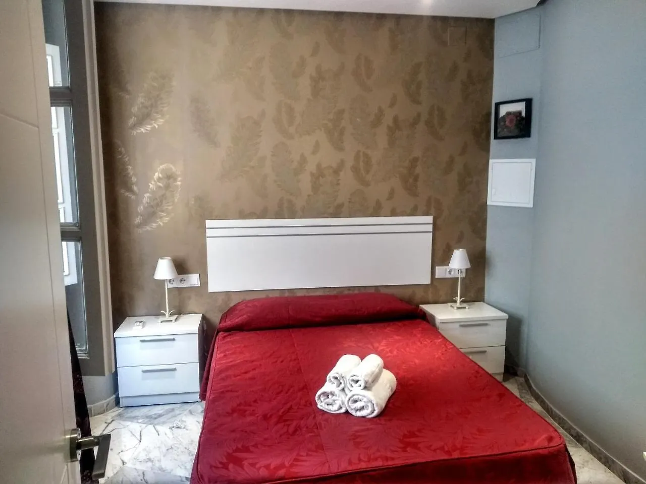 Apartamentos El Vestuario Cadice 0*,  Spagna